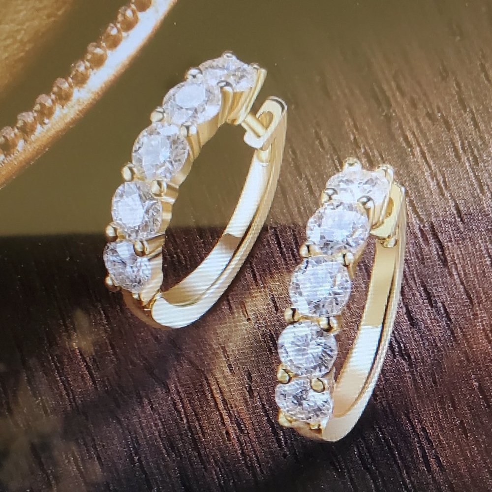 Certified 3ct. t.w. Moissanite Gold Diamond  Huggie Hoop Earrings NEW